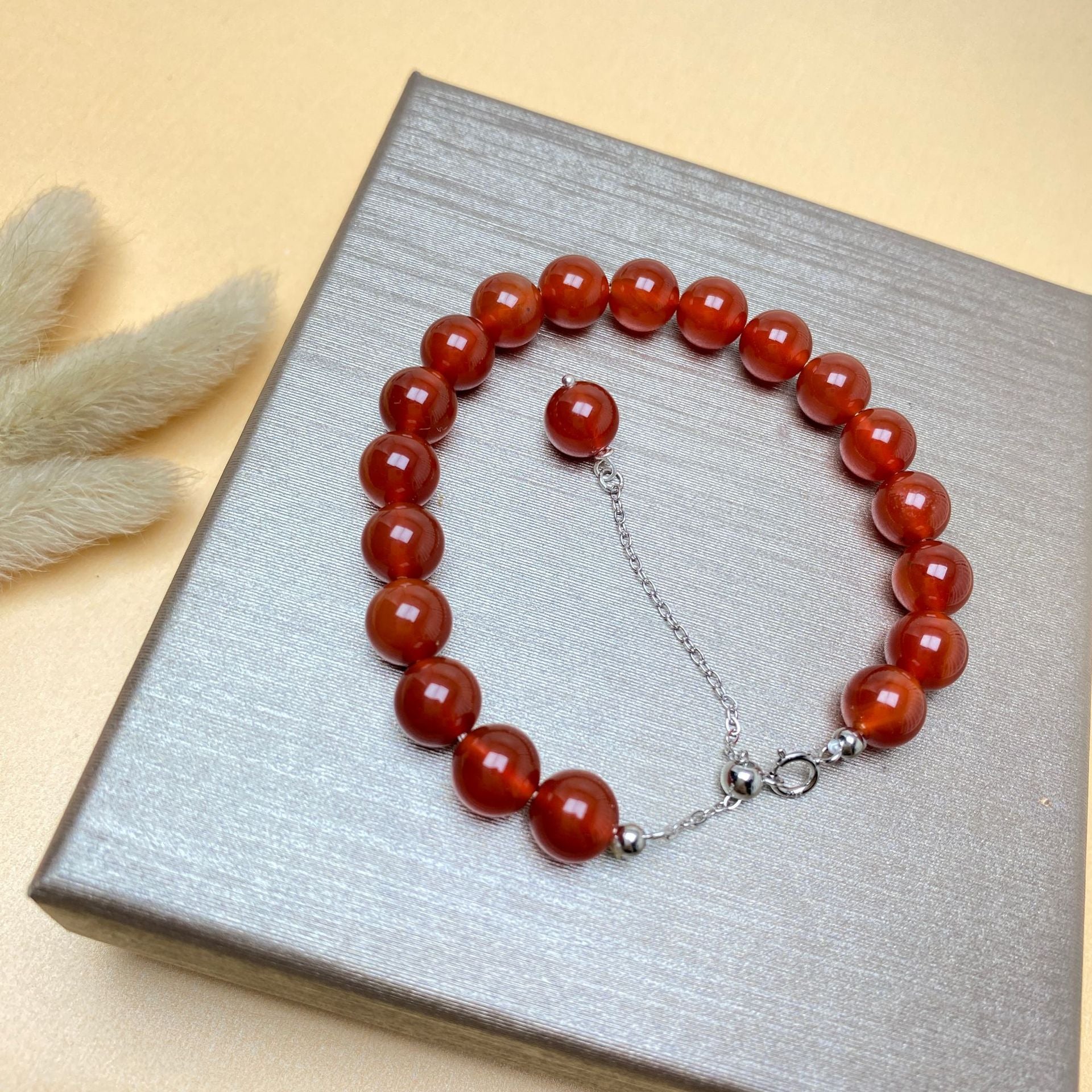 E5720# 8MM Bracelets