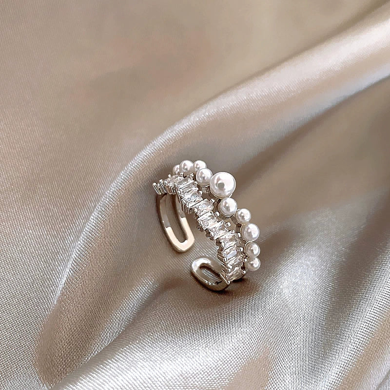 E5360# 18K Gold Ring