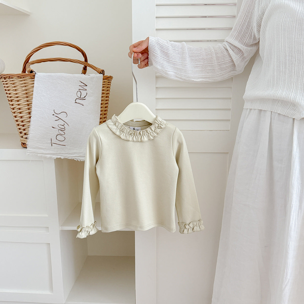 2883# Kids long‑sleeve top