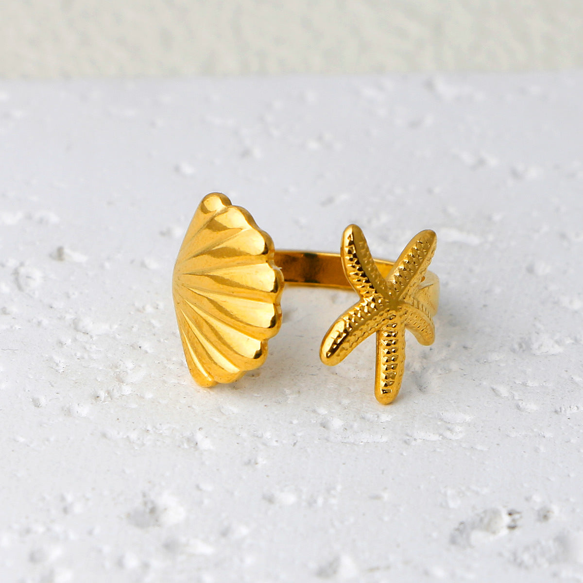 E5724#  Rings Go with Everything