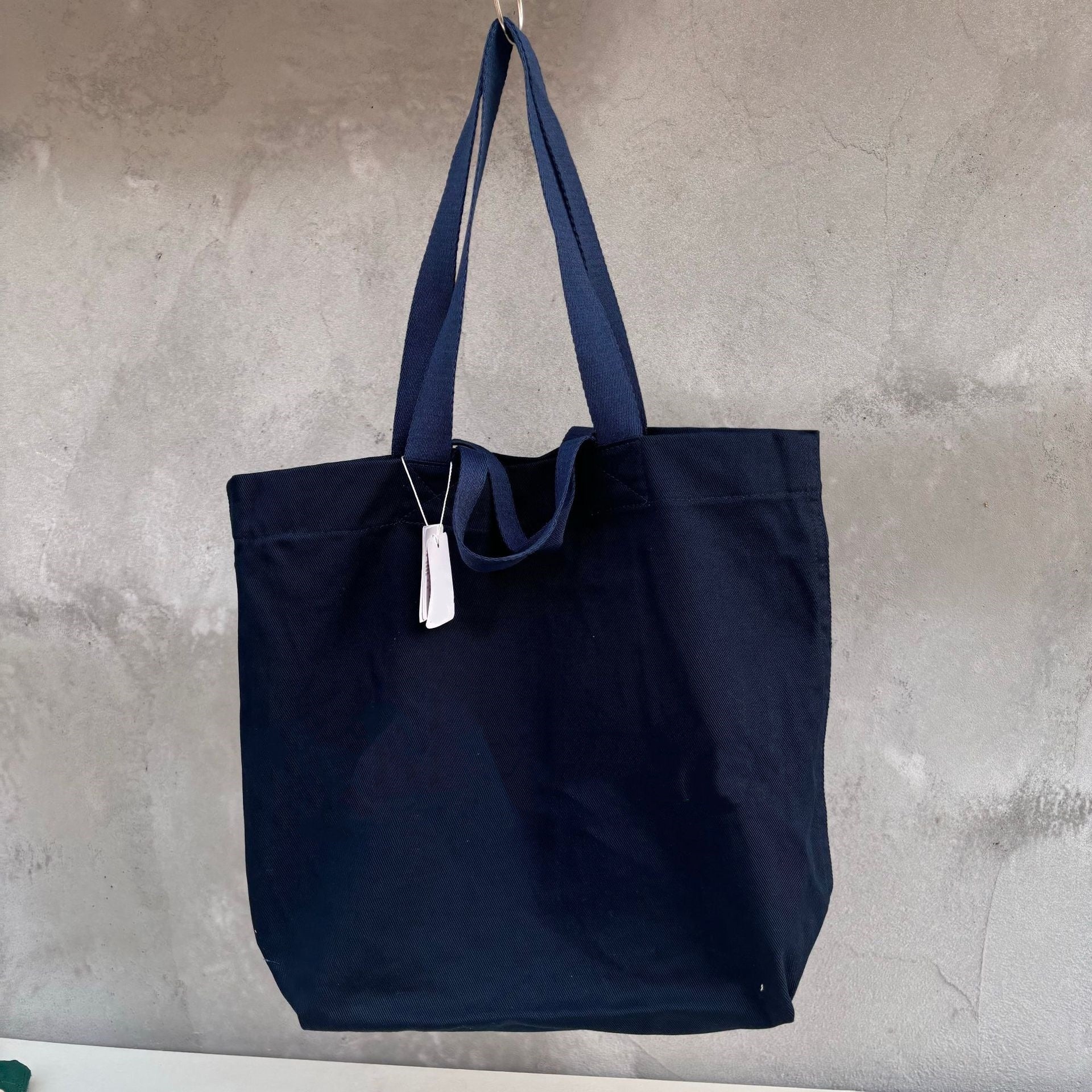 L4667# 17L Canvas Tote Bag
