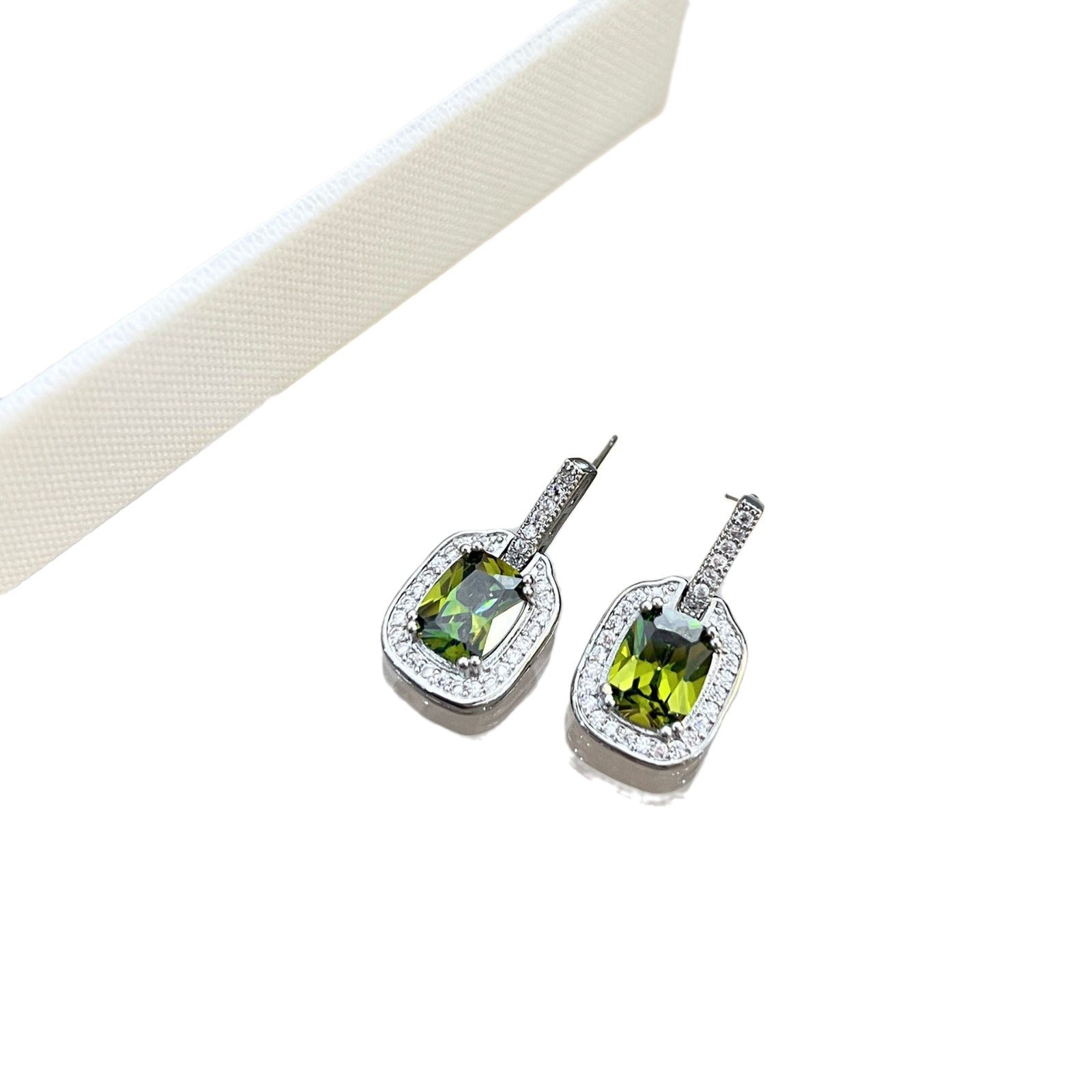 E1188# Fashion Chic Earrings