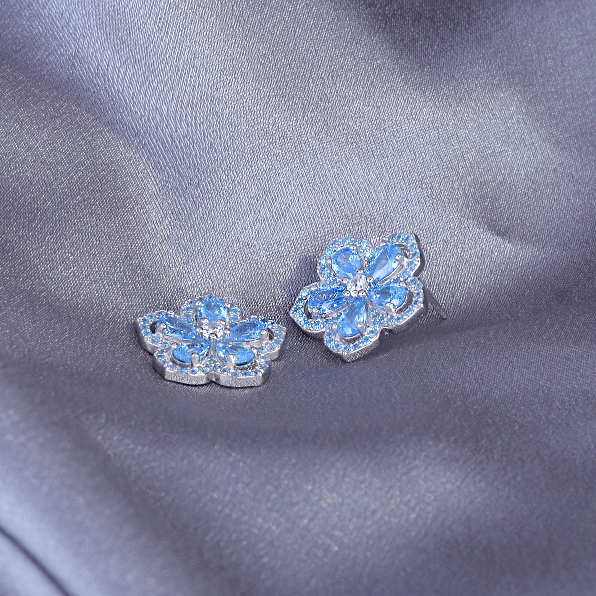 E1186 Fashion Chic Earrings