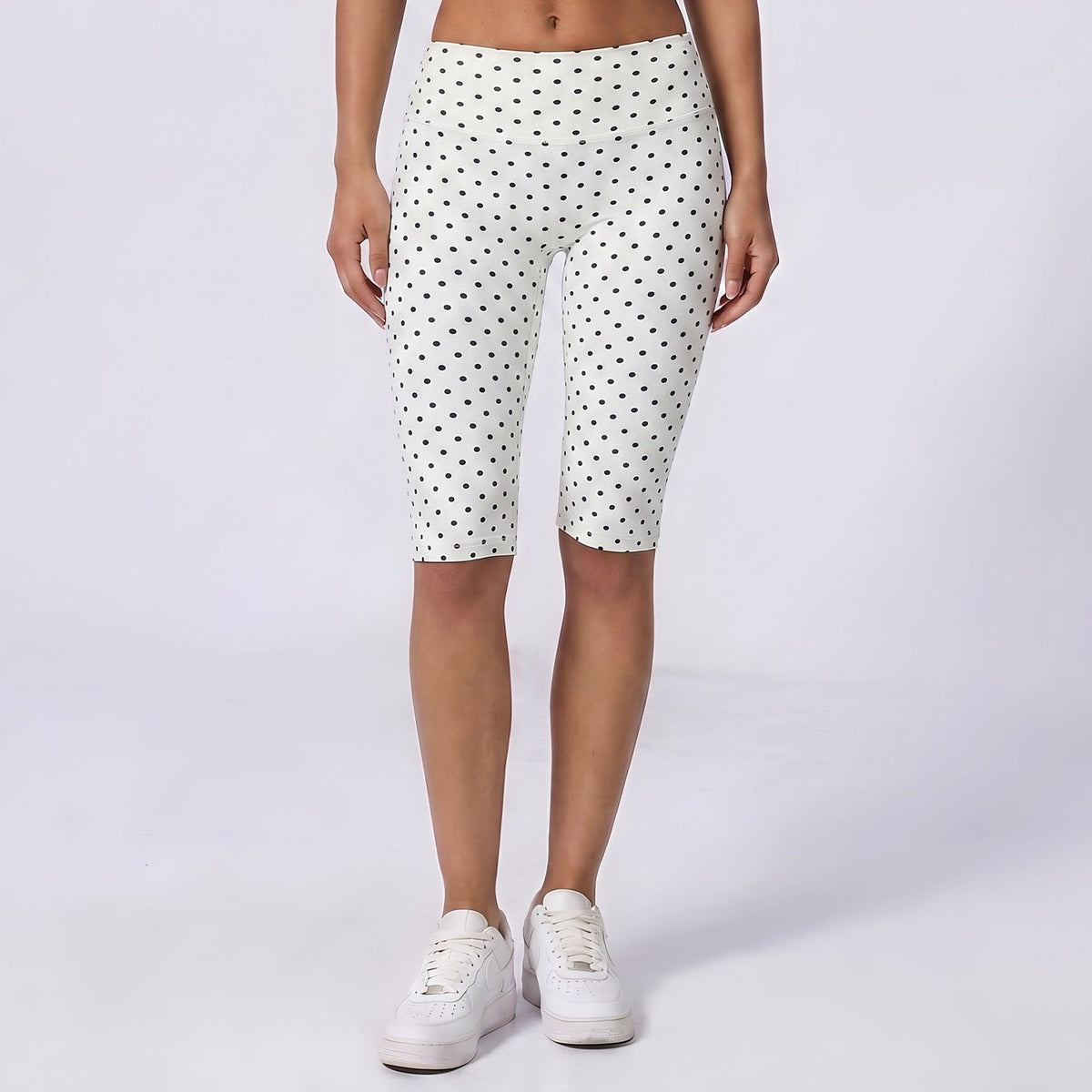 2995# A Women Yoga Bra And Shorts Set