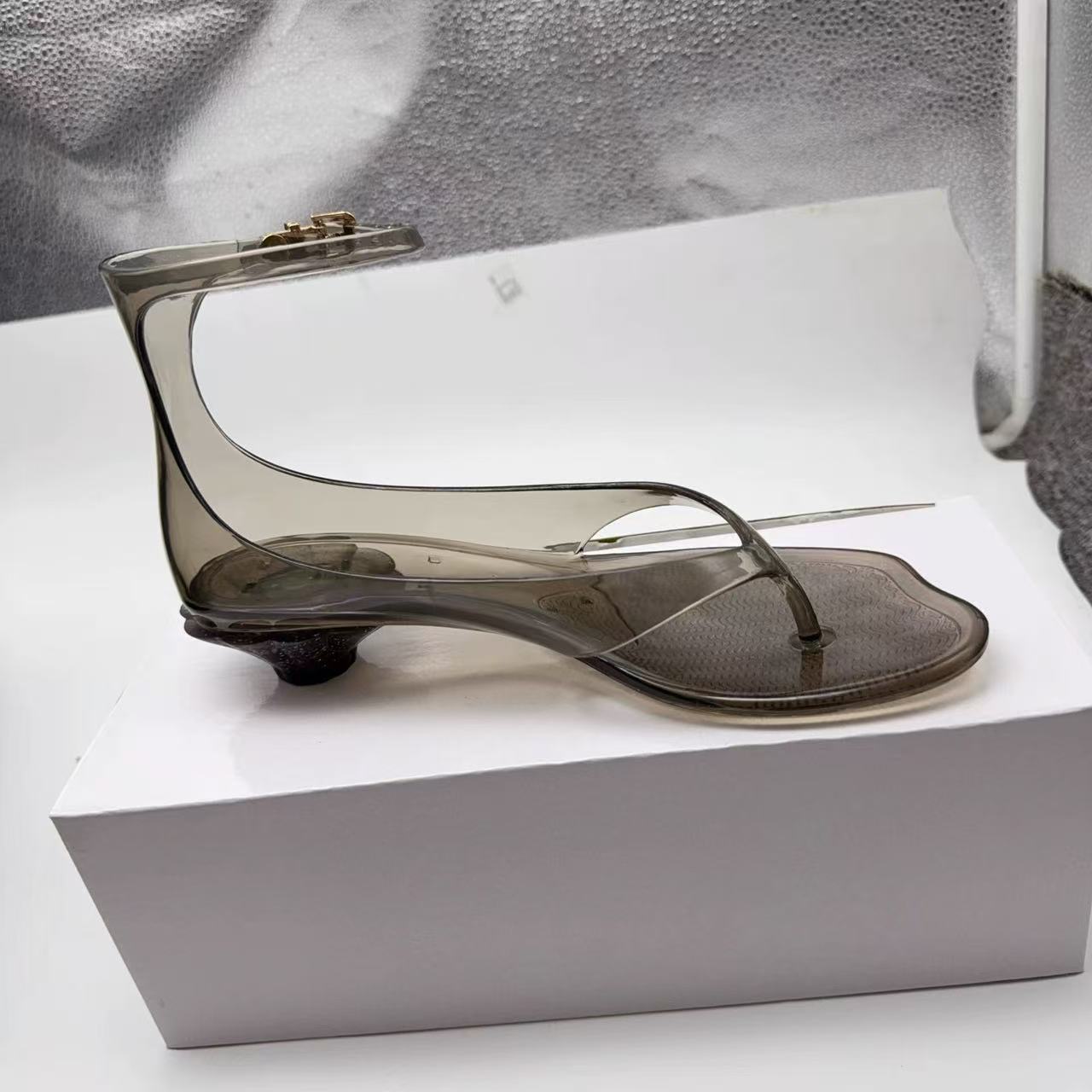 E7194#  TPU Slipper