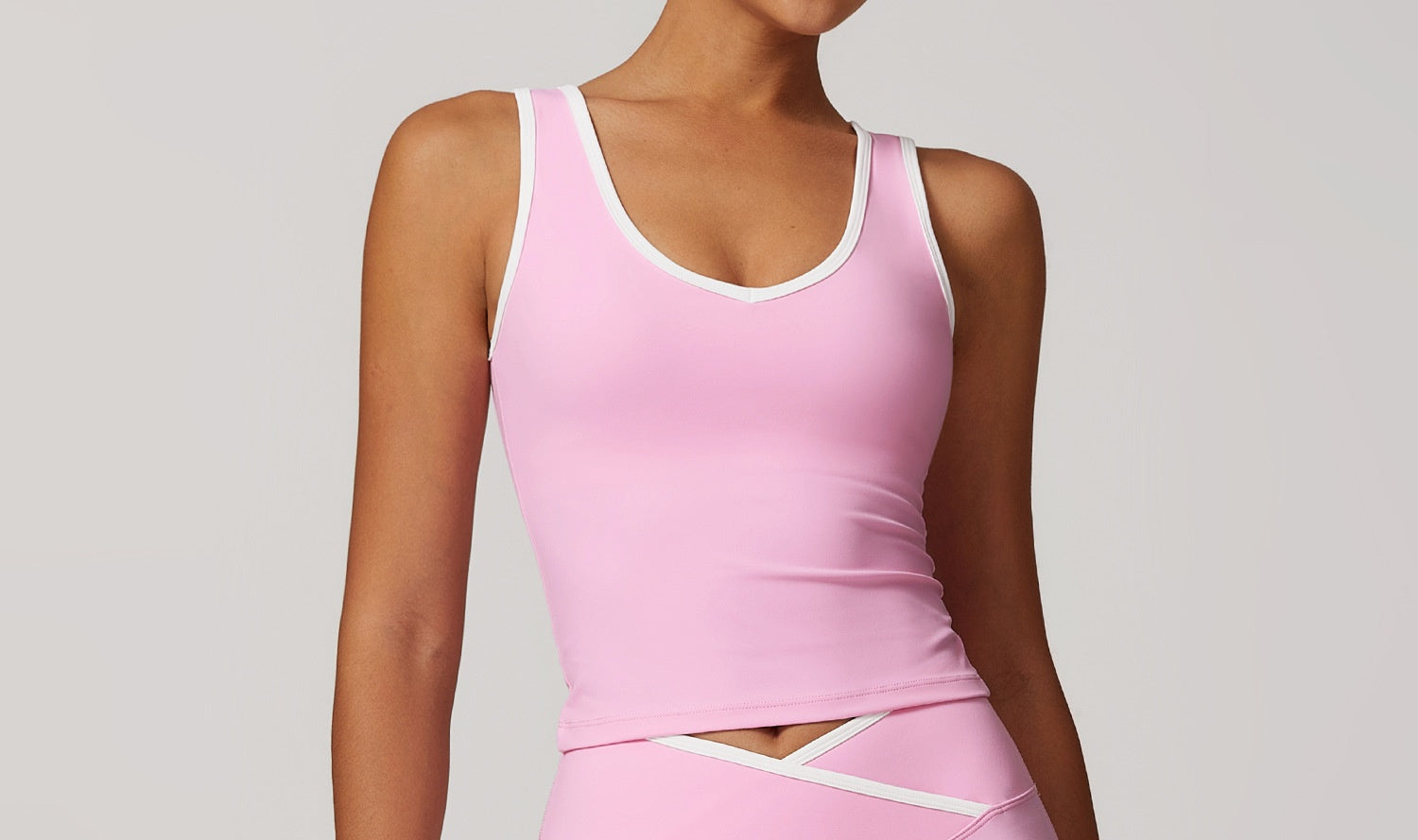 586#A Women Yoga Tank Shorts Set