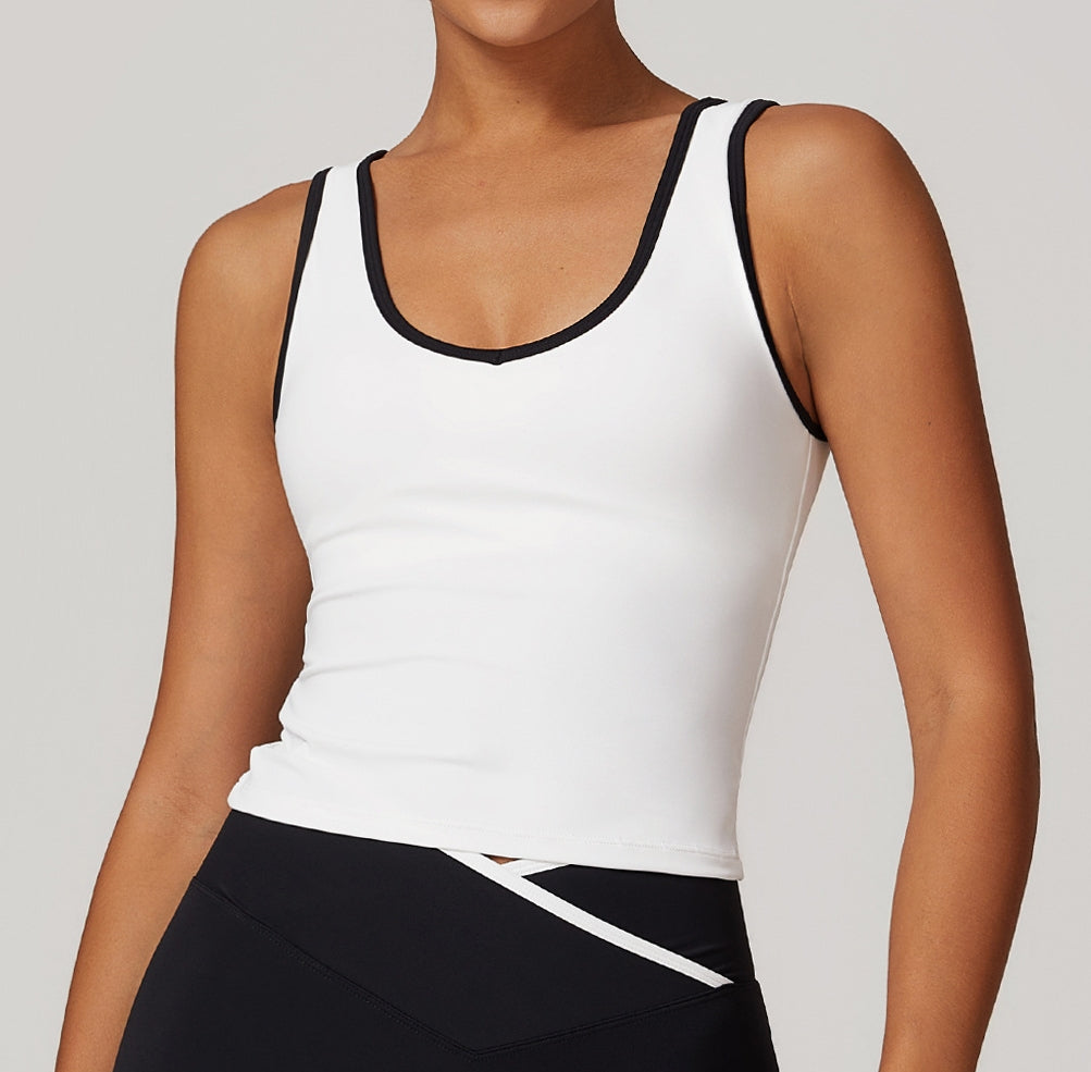 537# A Women Yoga Tank Pants Set