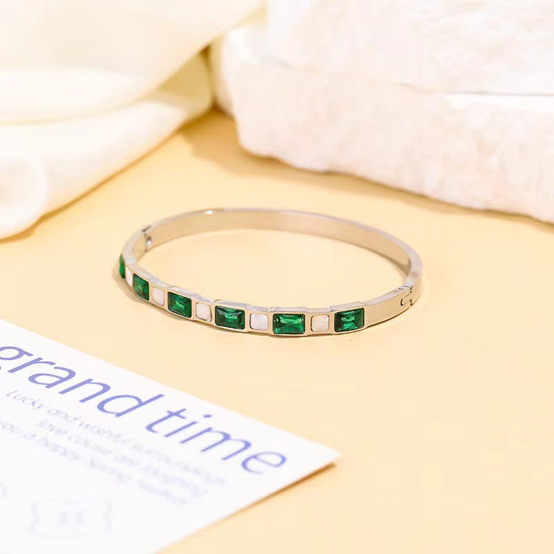 E1178# 4mm bracelet