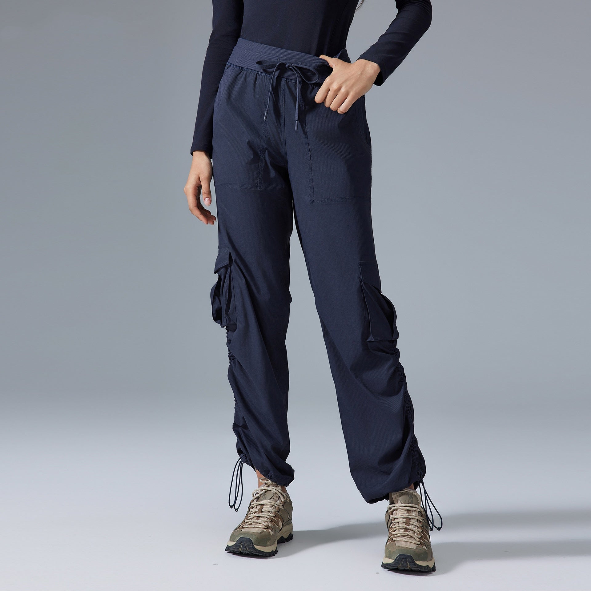 L5344# Mid-Rise Cargo Pants