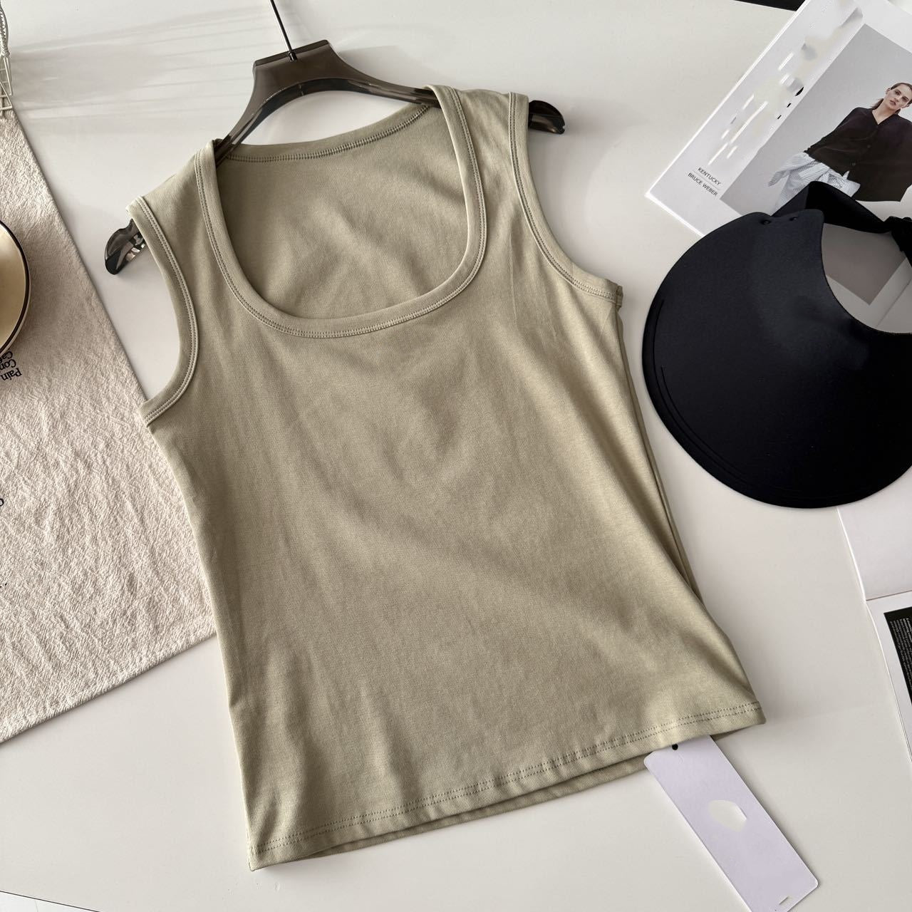 2059#A Women Tank