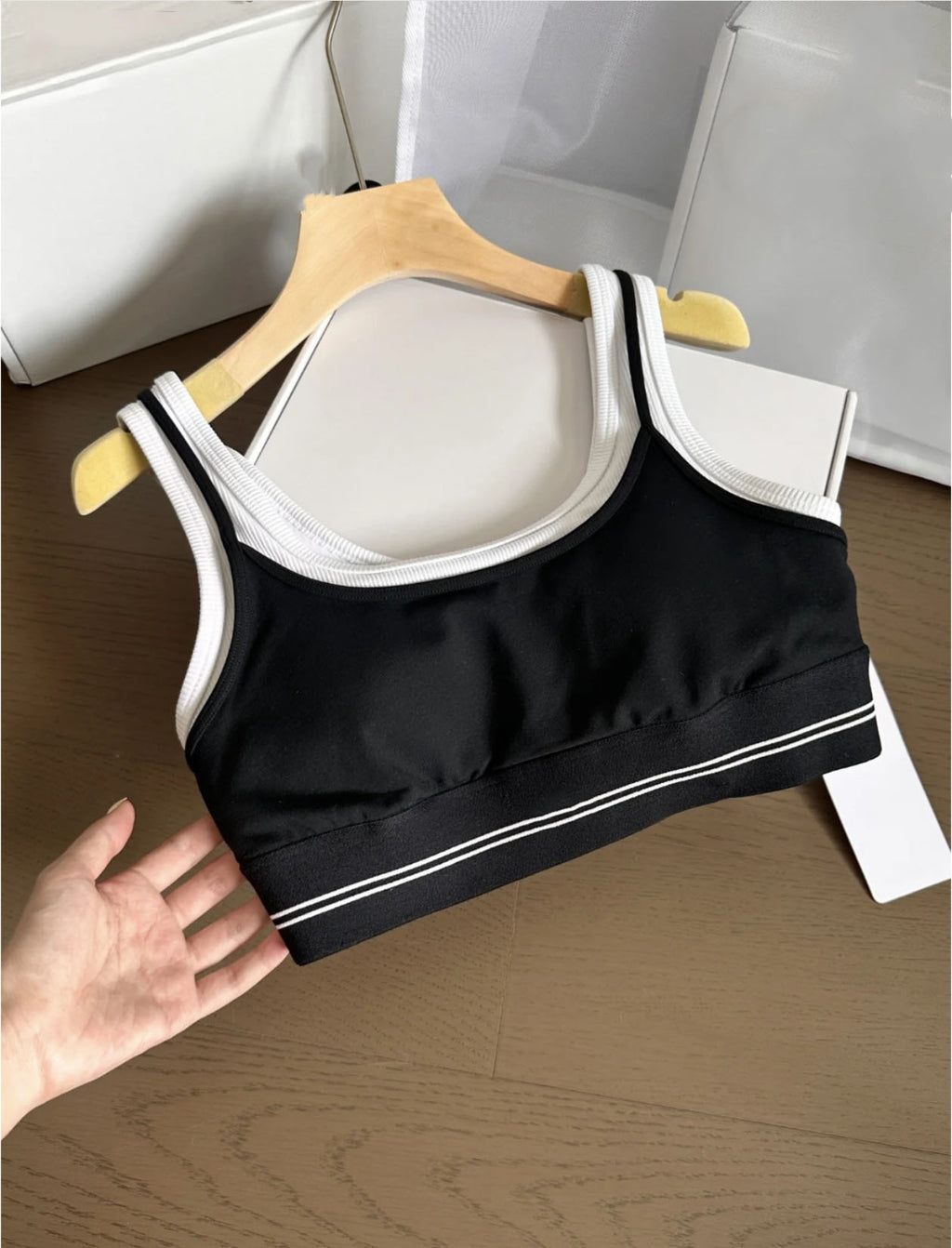 1217# A Women Yoga Bra or Skirts