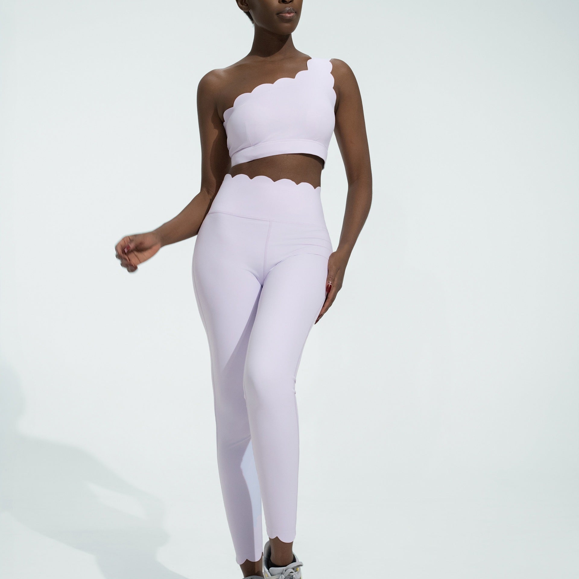 1605# A Women Yoga Bra Or Pants