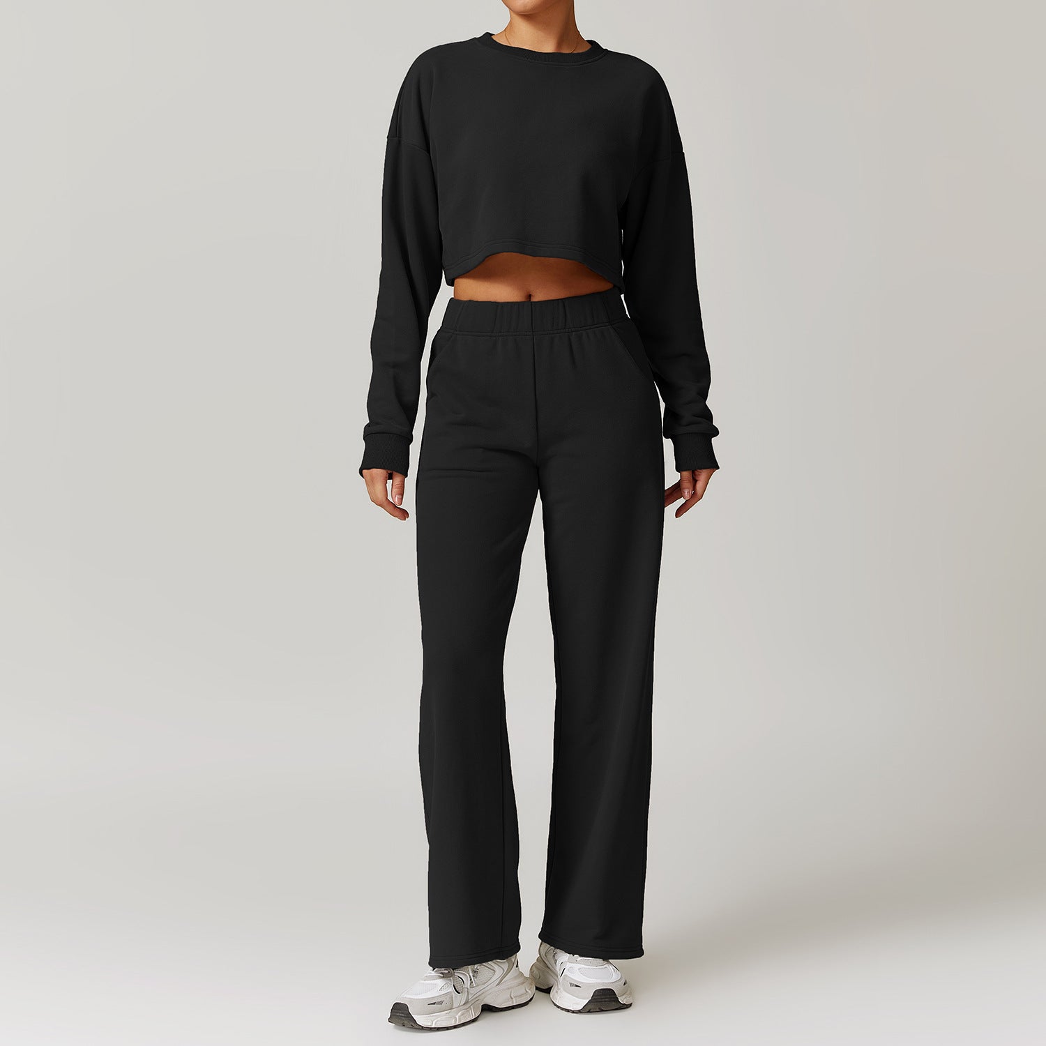 534# A 3D Silver Logo Women Round Neck Sweatshirts Pants Set