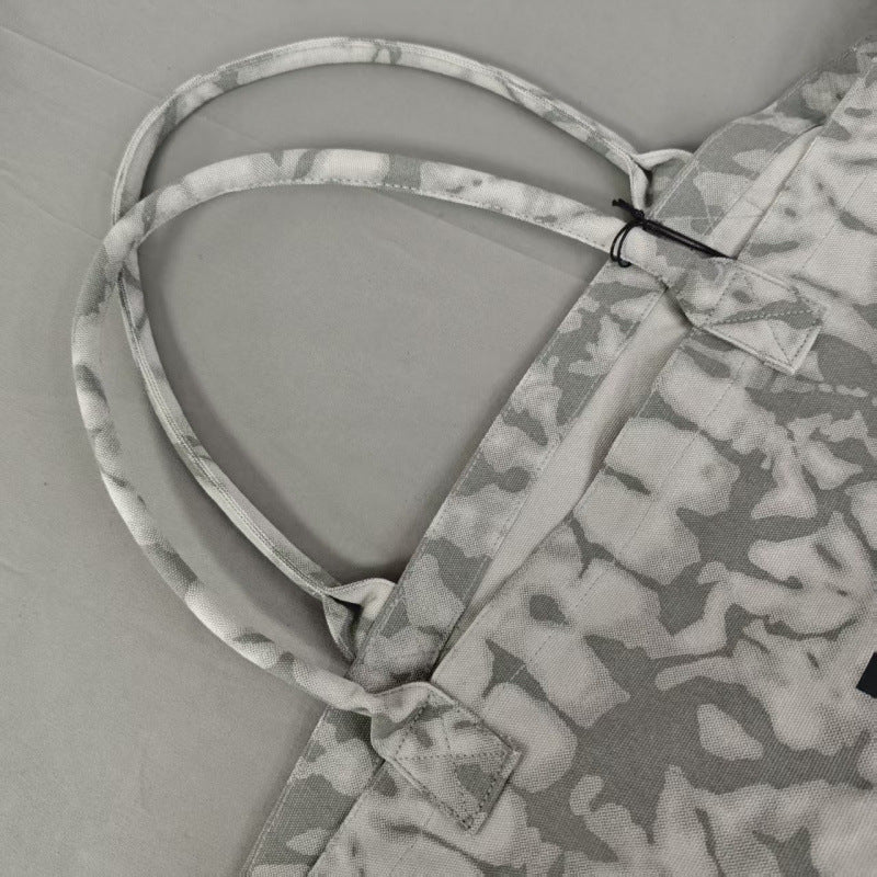 2214# A Large Capactiy Tote Bag
