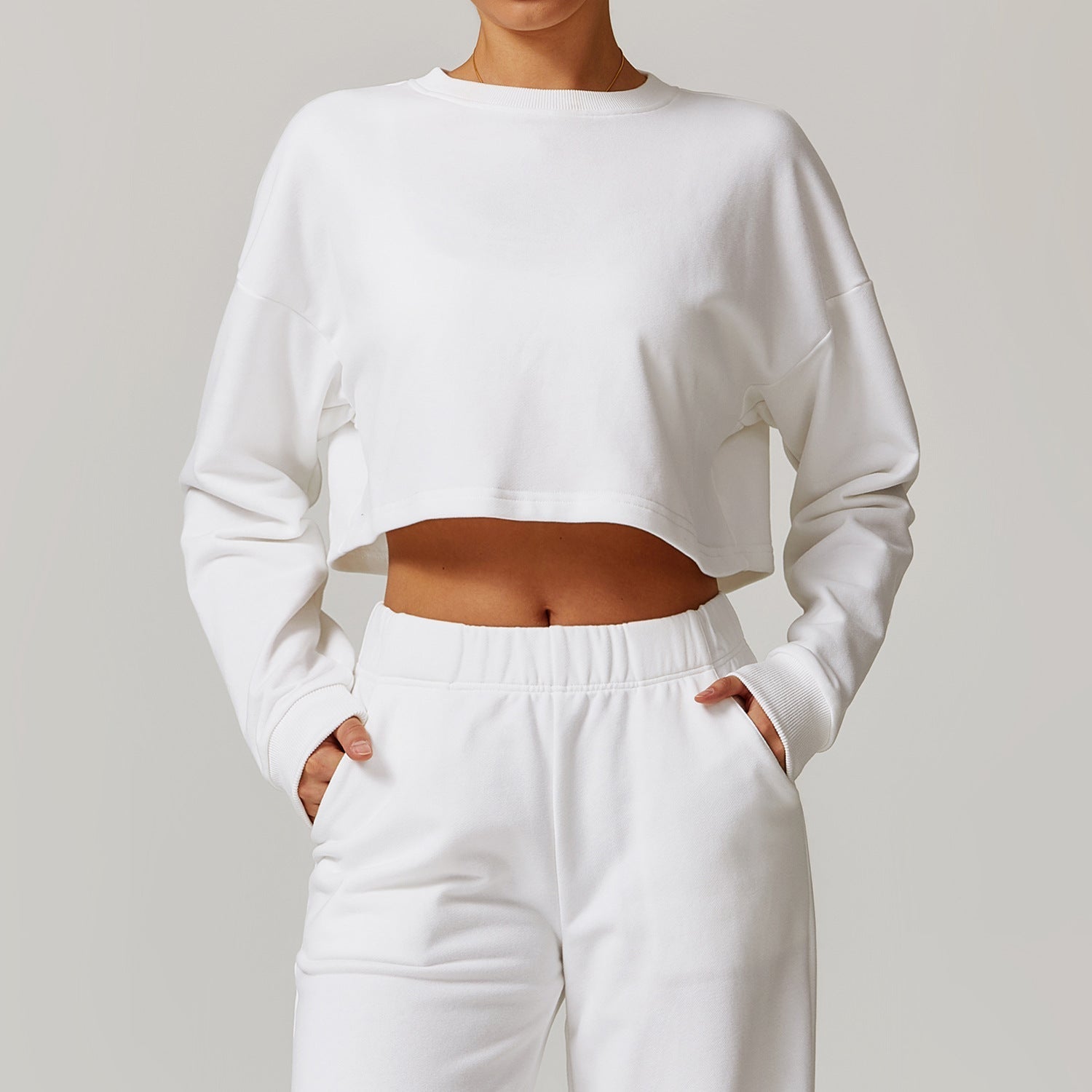 534# A 3D Silver Logo Women Round Neck Sweatshirts Pants Set