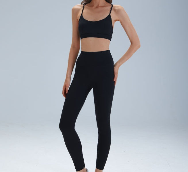 1586# A Women Yoga Set