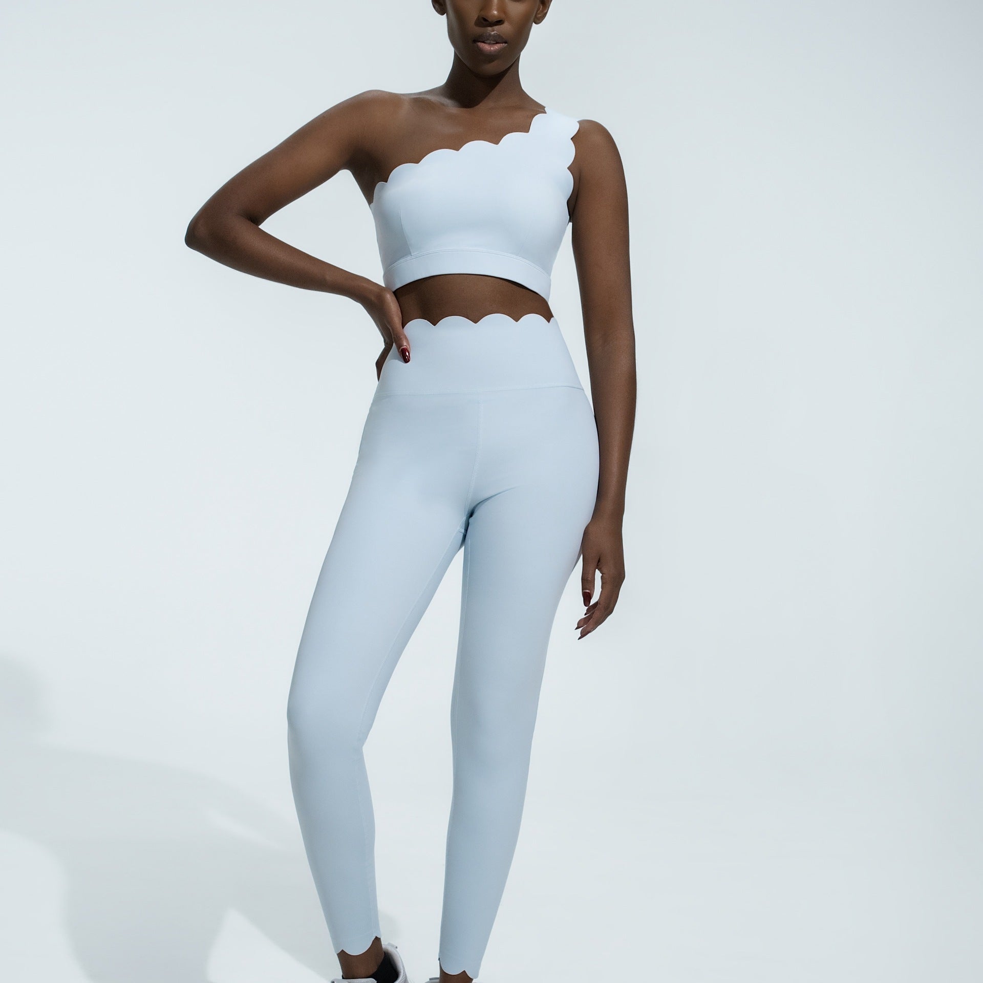 1605# A Women Yoga Bra Or Pants
