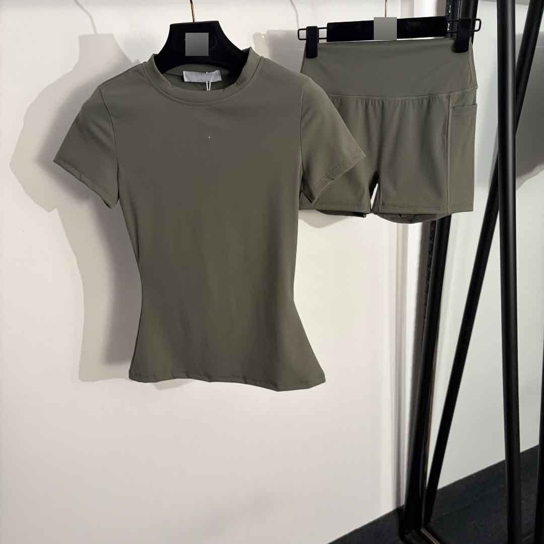 2417# A Women Shirts Shorts Set