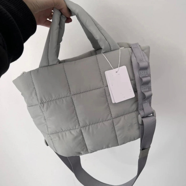 L5571#  5L Quilted Unisex Bag