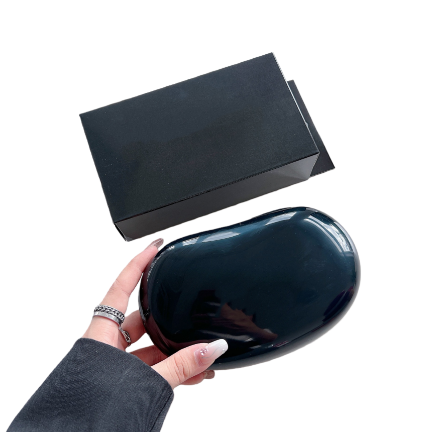E6822# Make Up Bag