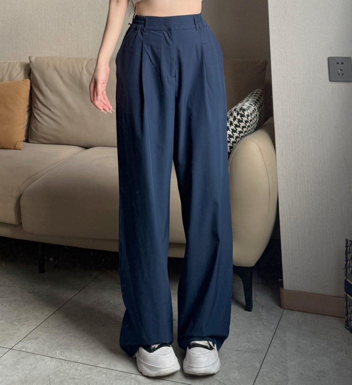 1274# A Women Pants