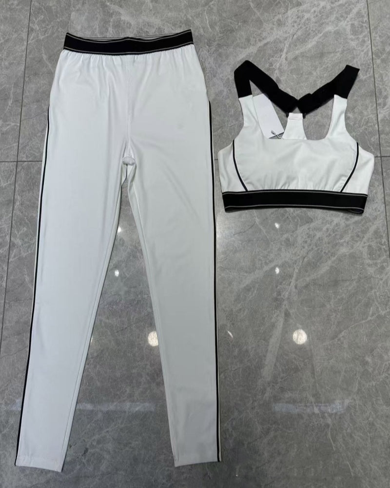 2244# A Women Yoga Bra Or Shorts Pants