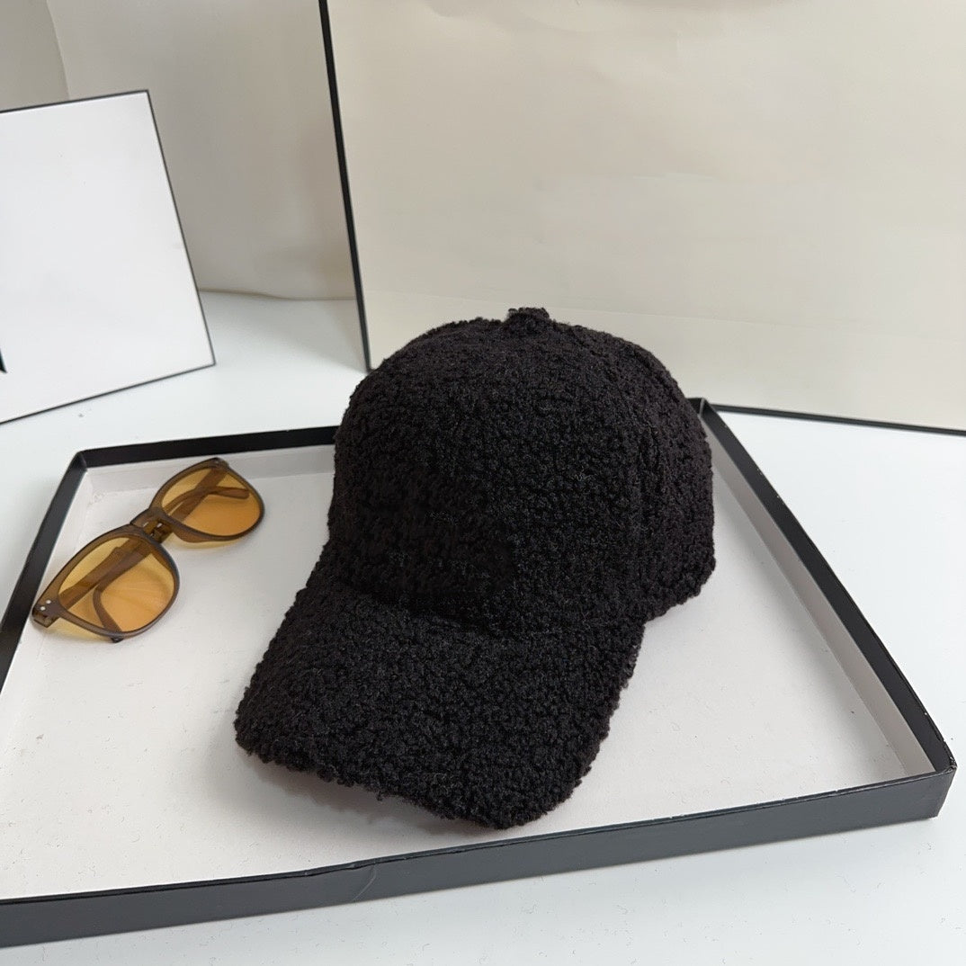 E6737# Lamb wool baseball cap