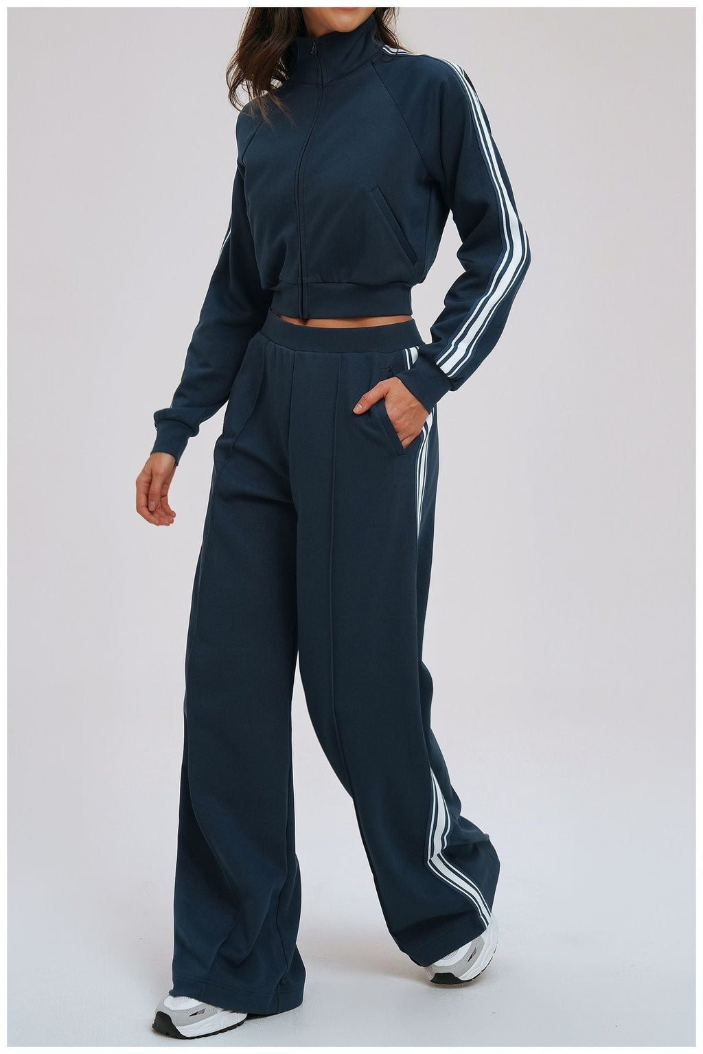 1757#A Same color Embroidery  Women Yoga Jacket or Pants