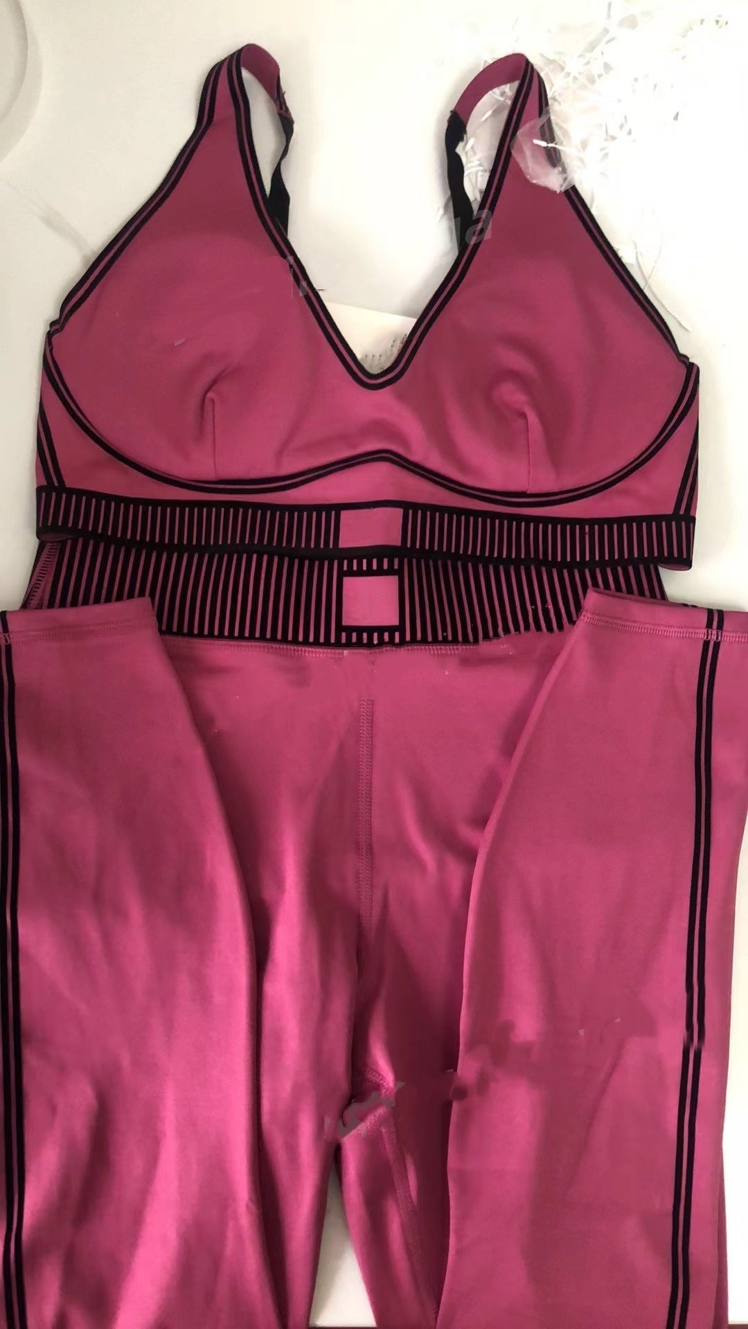 556# A Women Yoga Bra Pants Set