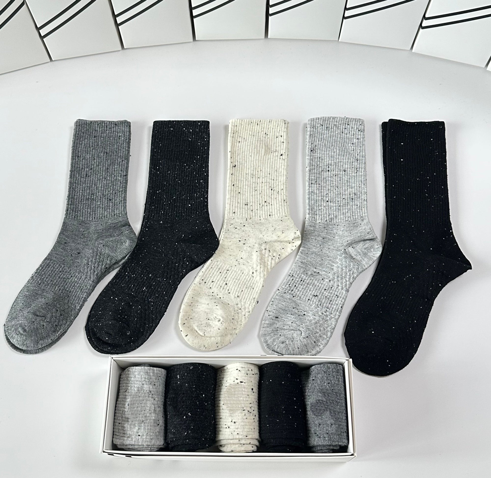 1526# A Unisex Socks 5Pairs/lot