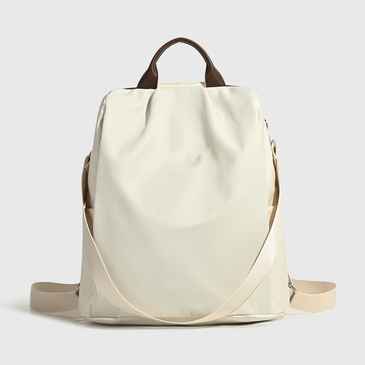 2395#A Large Capacity Backpack