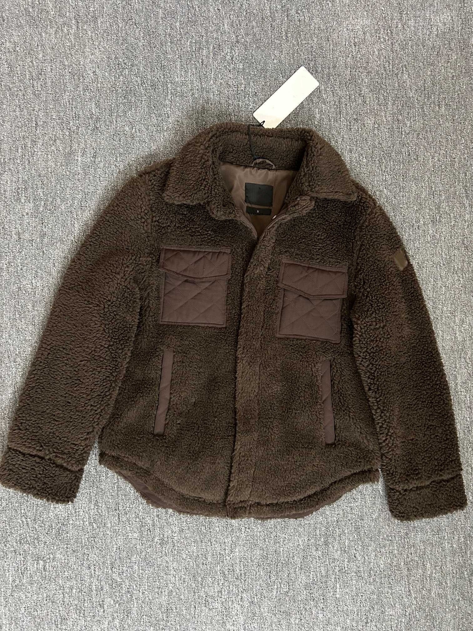 1555# LOFS A Lamb Wool Coat