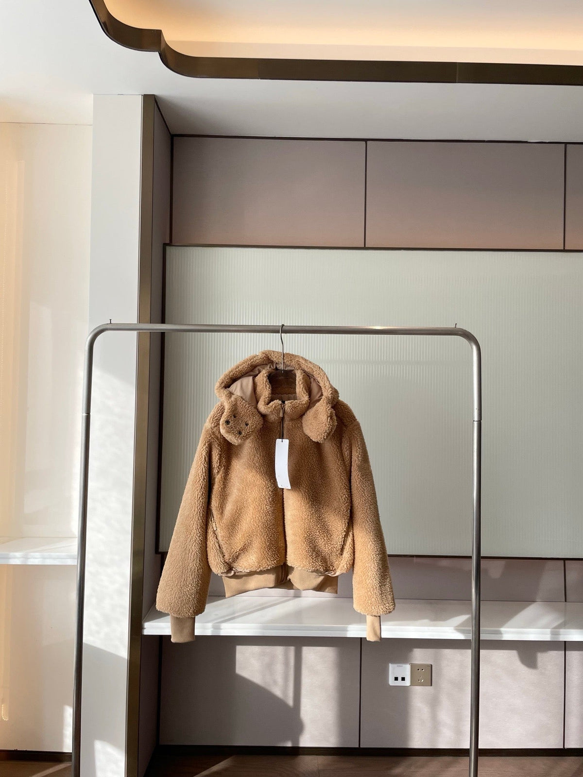 3046# Women Coat