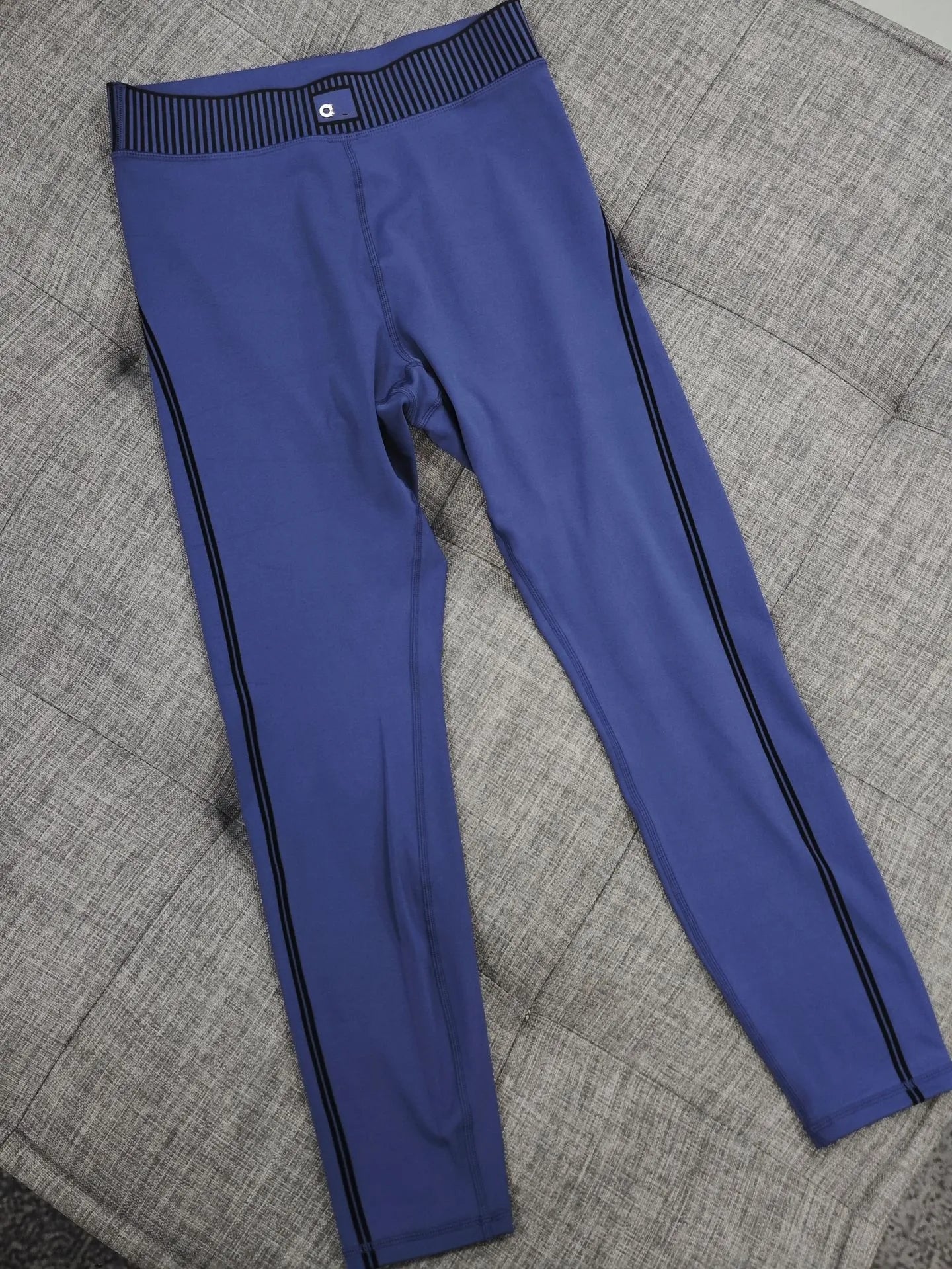 556# A Women Yoga Bra Pants Set