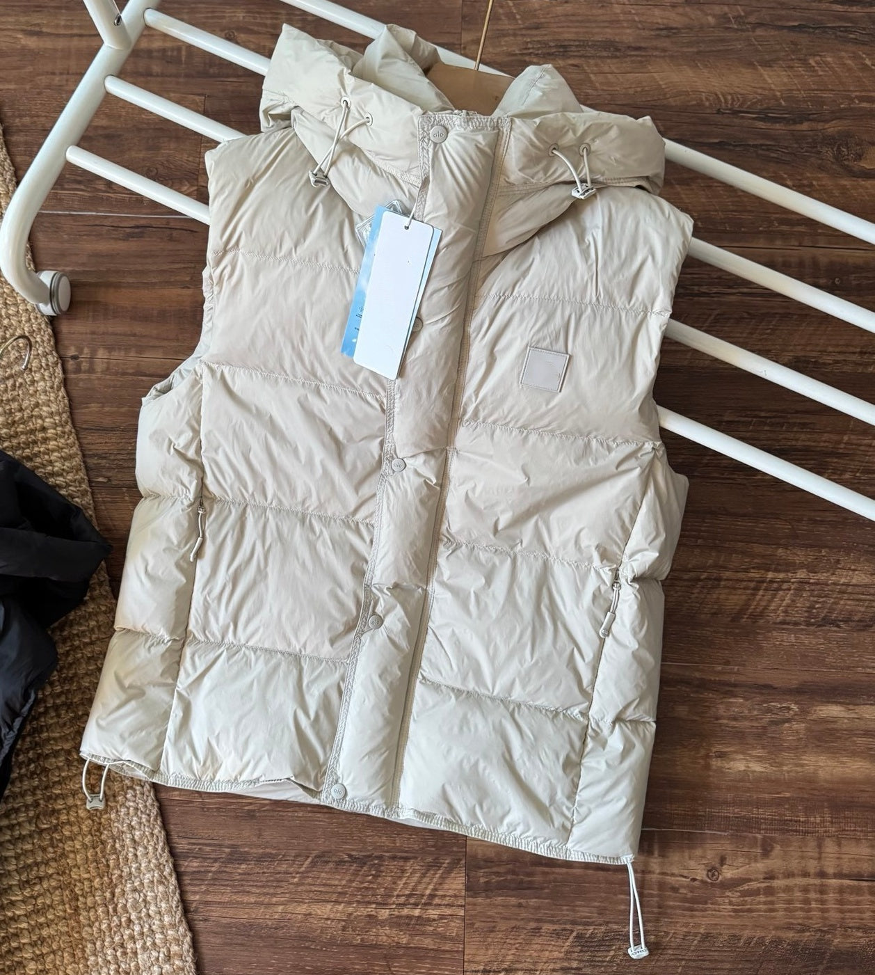 1490# GX A Women Down Vest