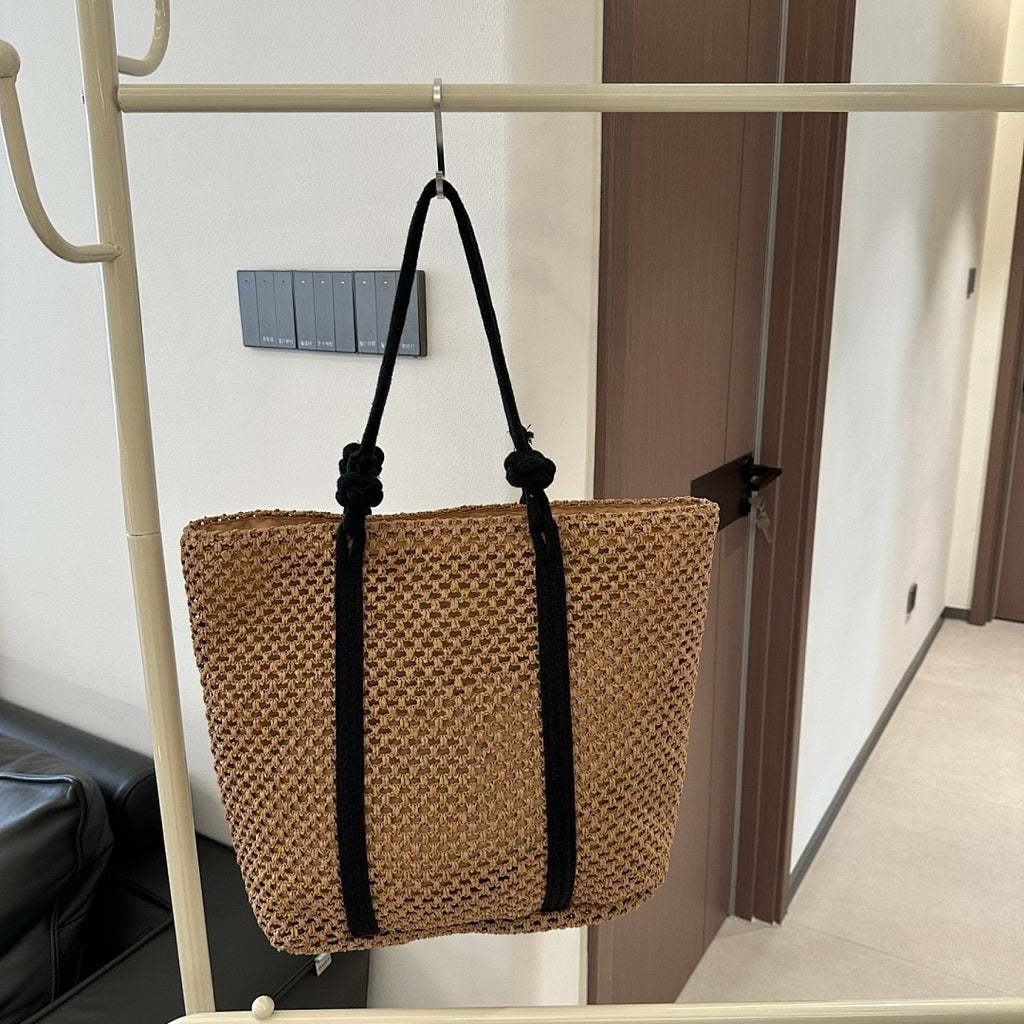 E7089# Straw Bag