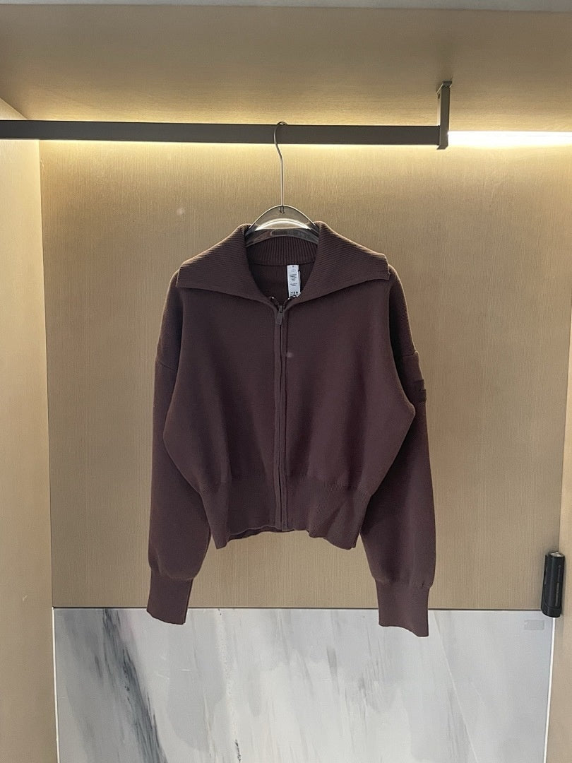 1896# A Women Short Jacket