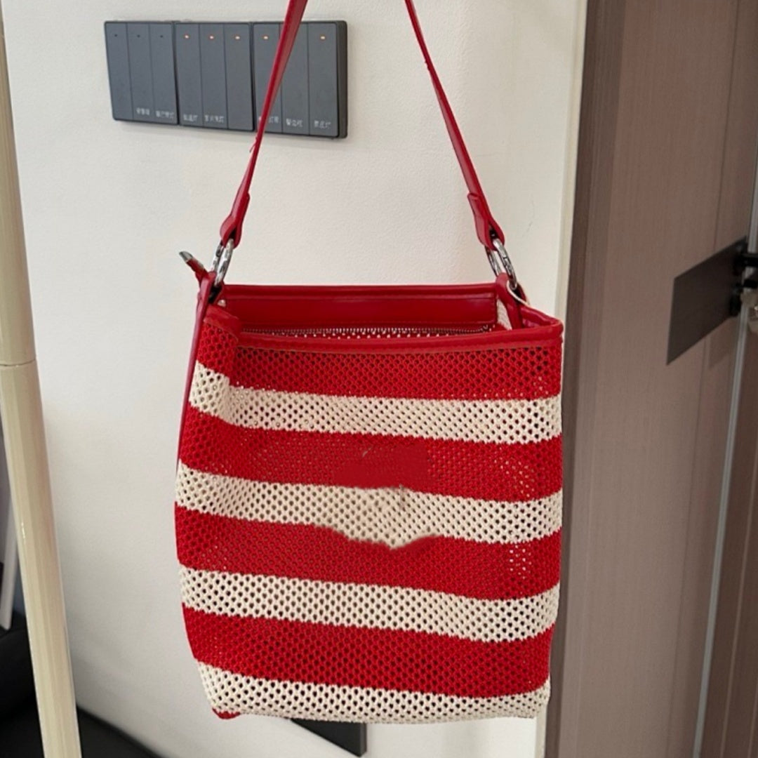 E7088# Straw Bag