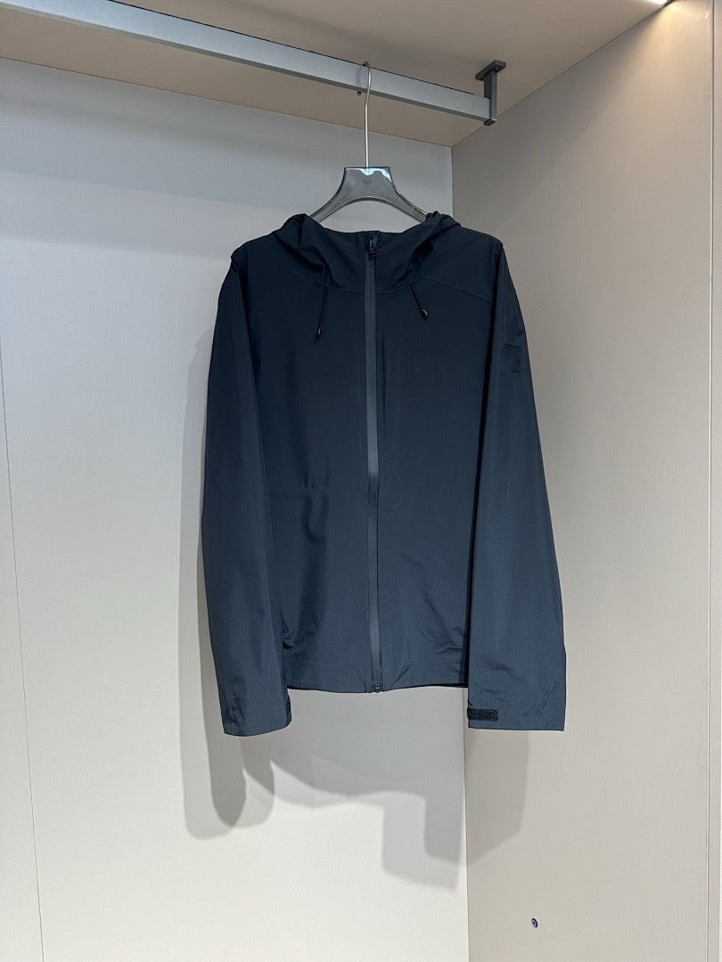 2050# A Unisex tracksuit
