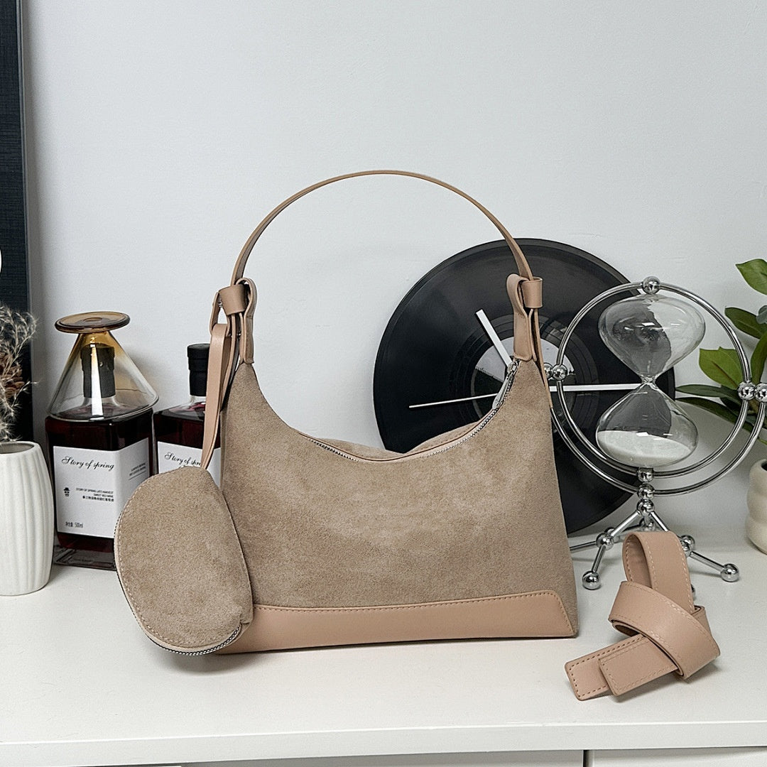 1895# A Women Bag
