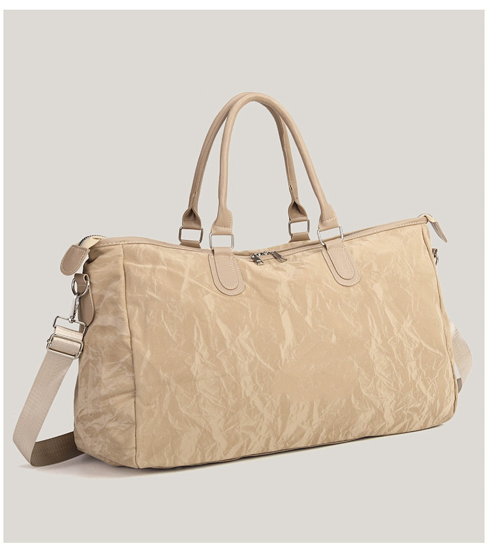 2046# A Women Travel Bag
