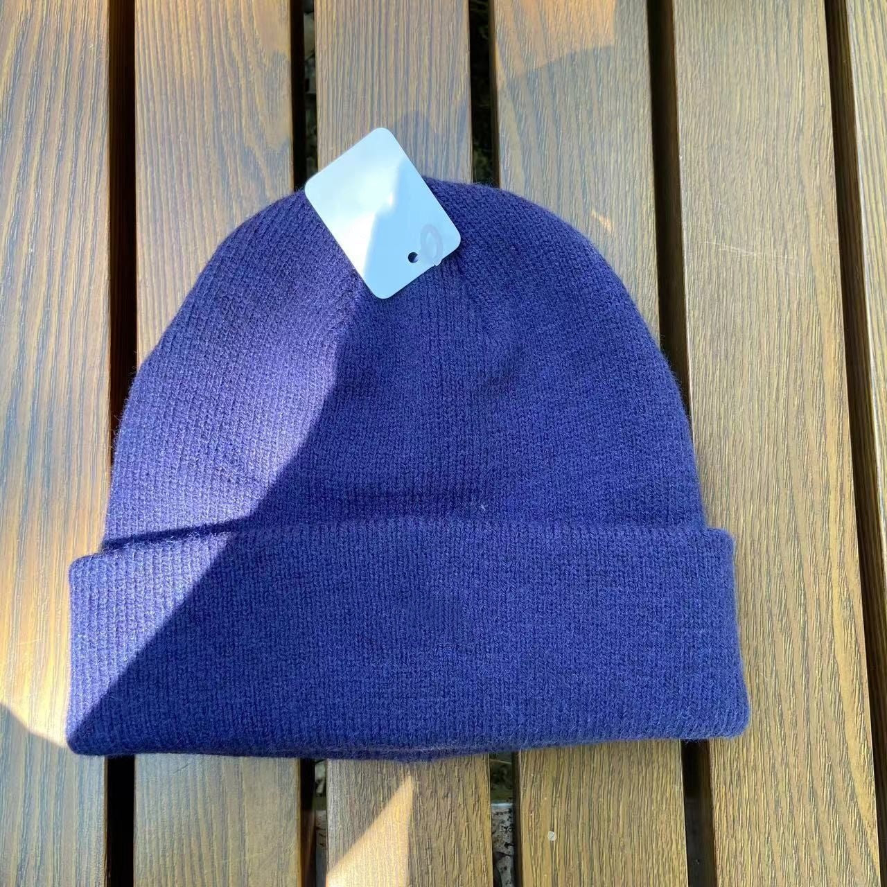 1543# A Unisex Knitted Hat