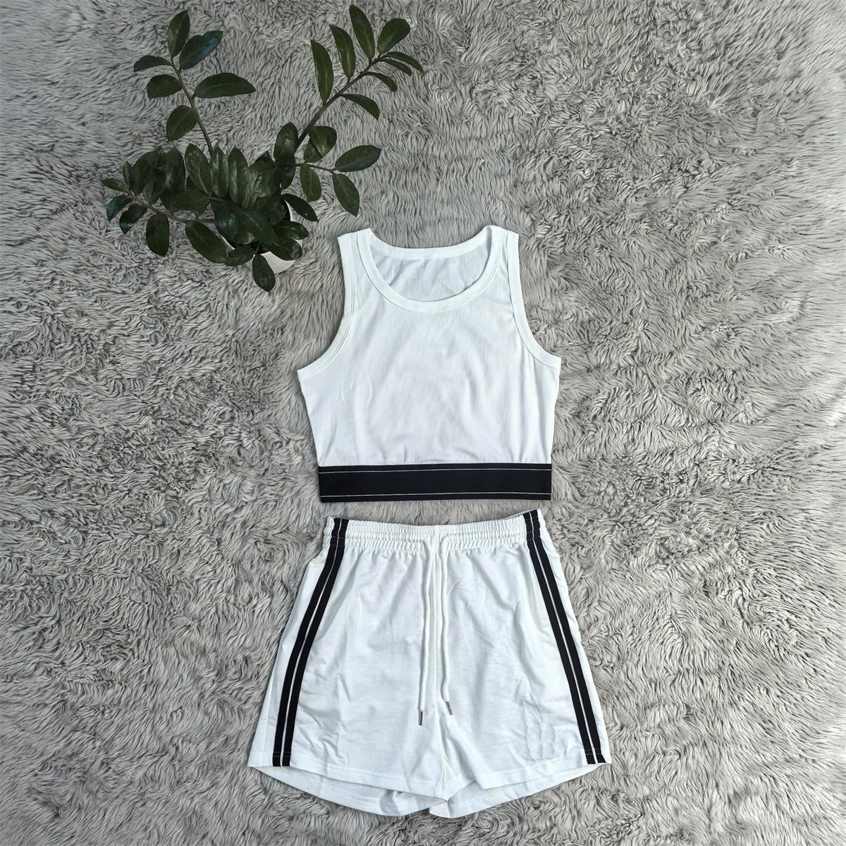 2439# A Women Yoga Bra Shorts Set