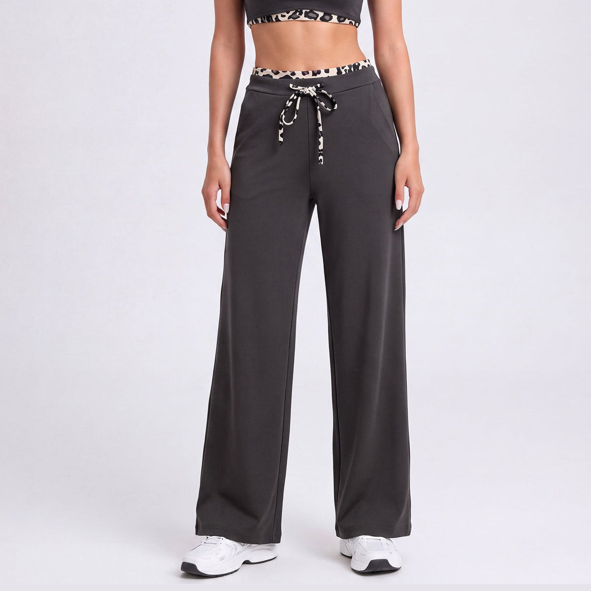 2776# A Women Bra or Pants