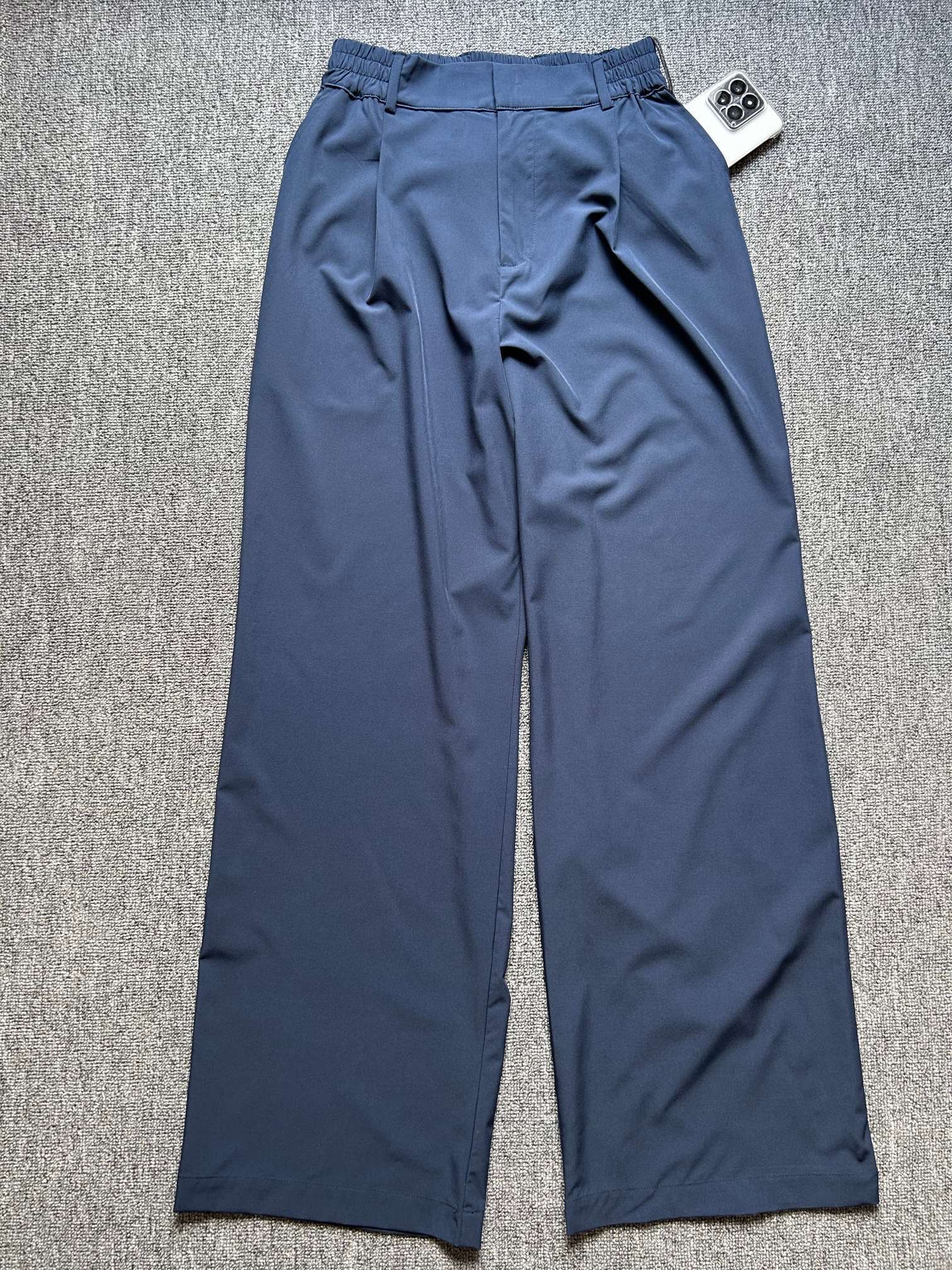1274# A Women Pants