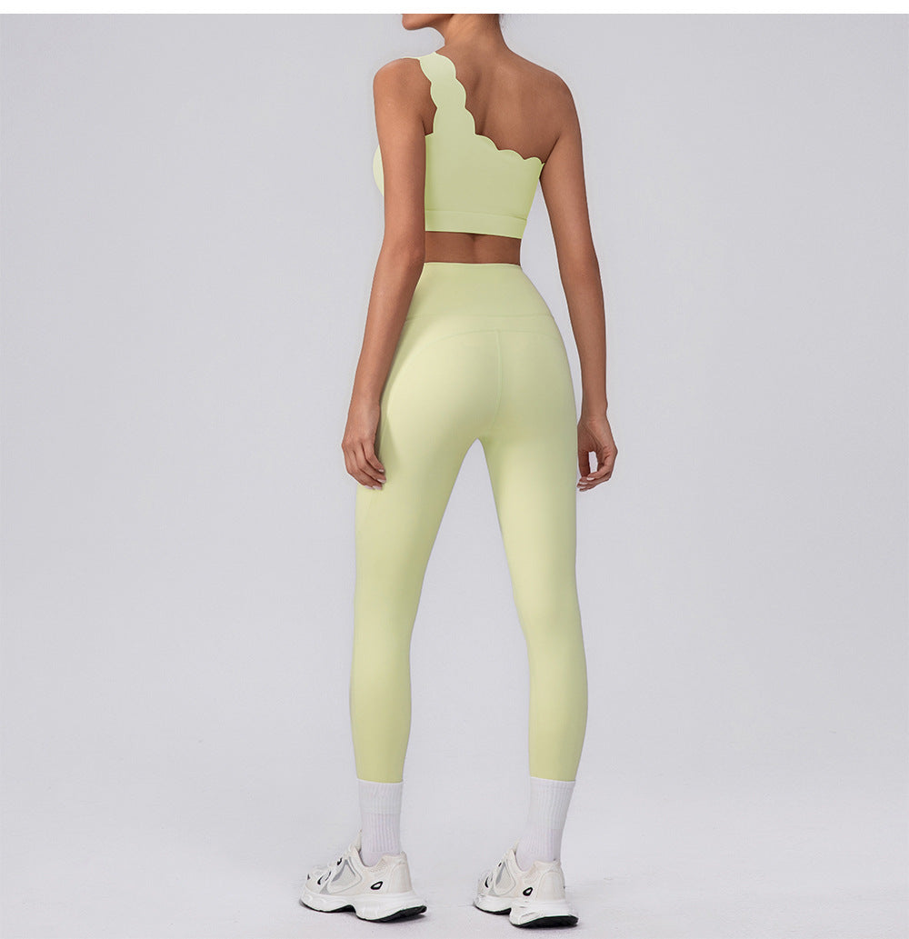 850# A Women Yoga Bra Or Pants