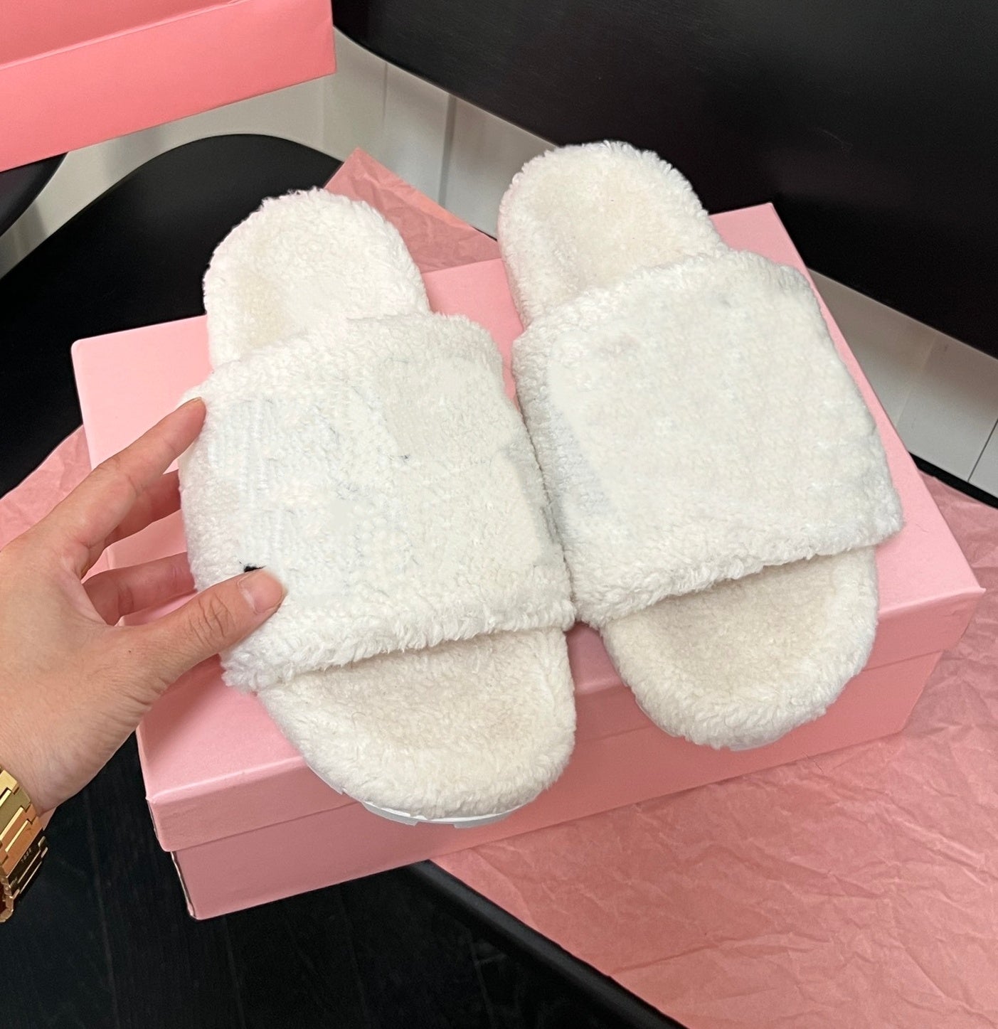 E6466#  Fashion Slipper