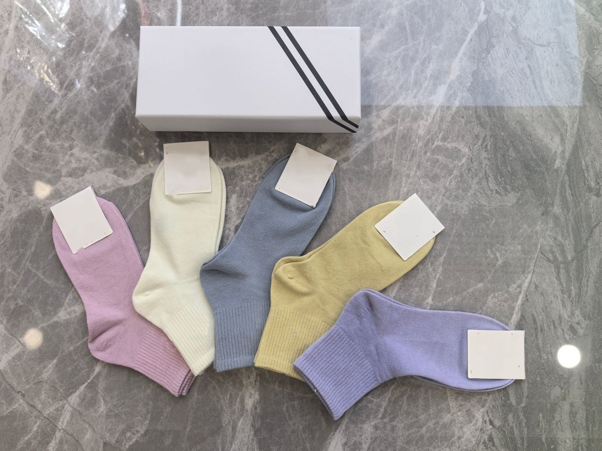 1388#  A Unisex Socks 5Pairs/Set