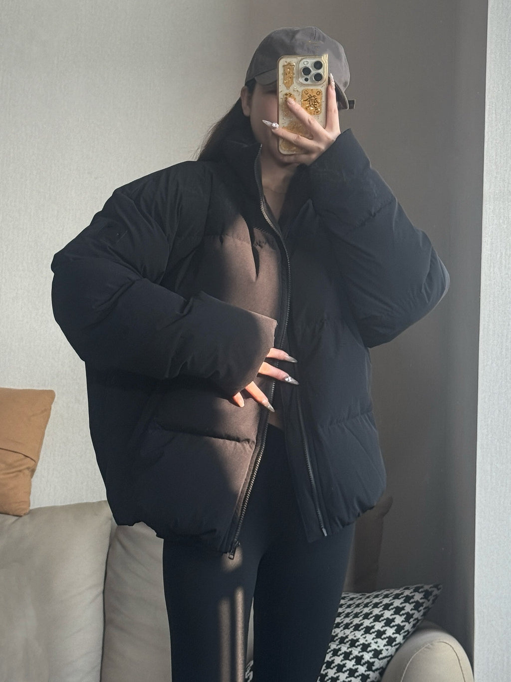 1576# A  Unisex Down Coat