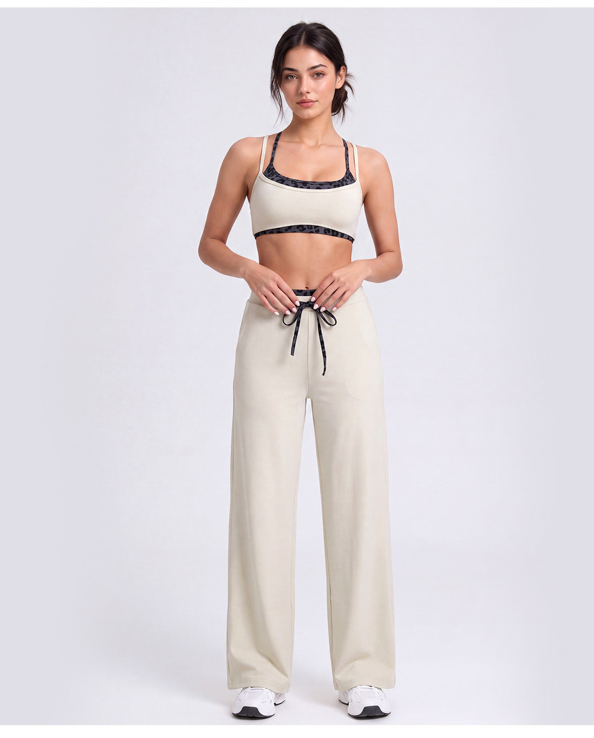 2776# A Women Bra or Pants